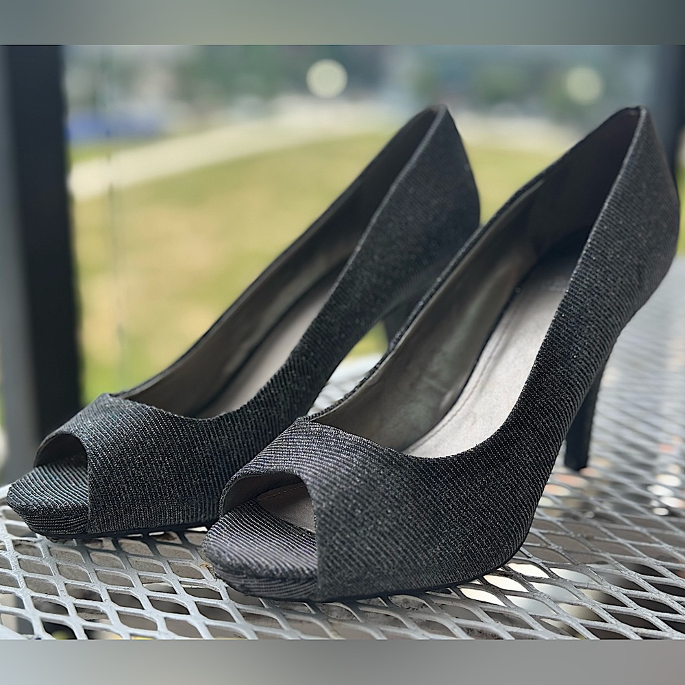 Elegant Dark Gray & Silver Peep-Toe Heels